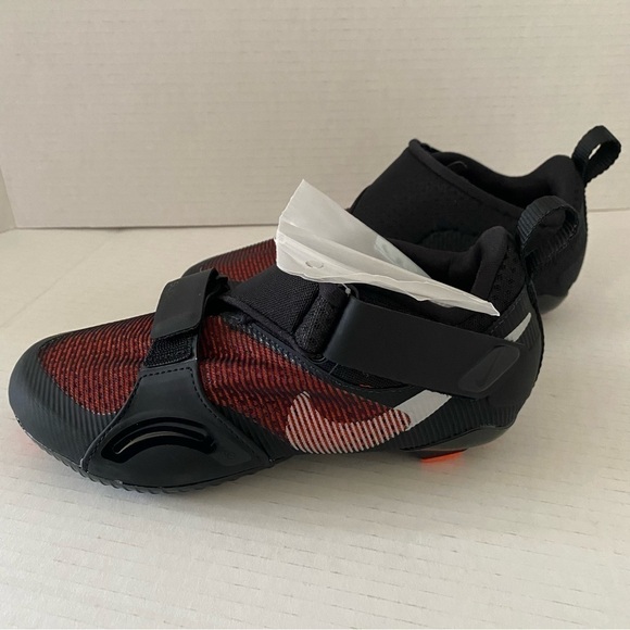 Nike Womens Superrep Cycle in Black Hyper Crimson Size 5.5 - Picture 4 of 9